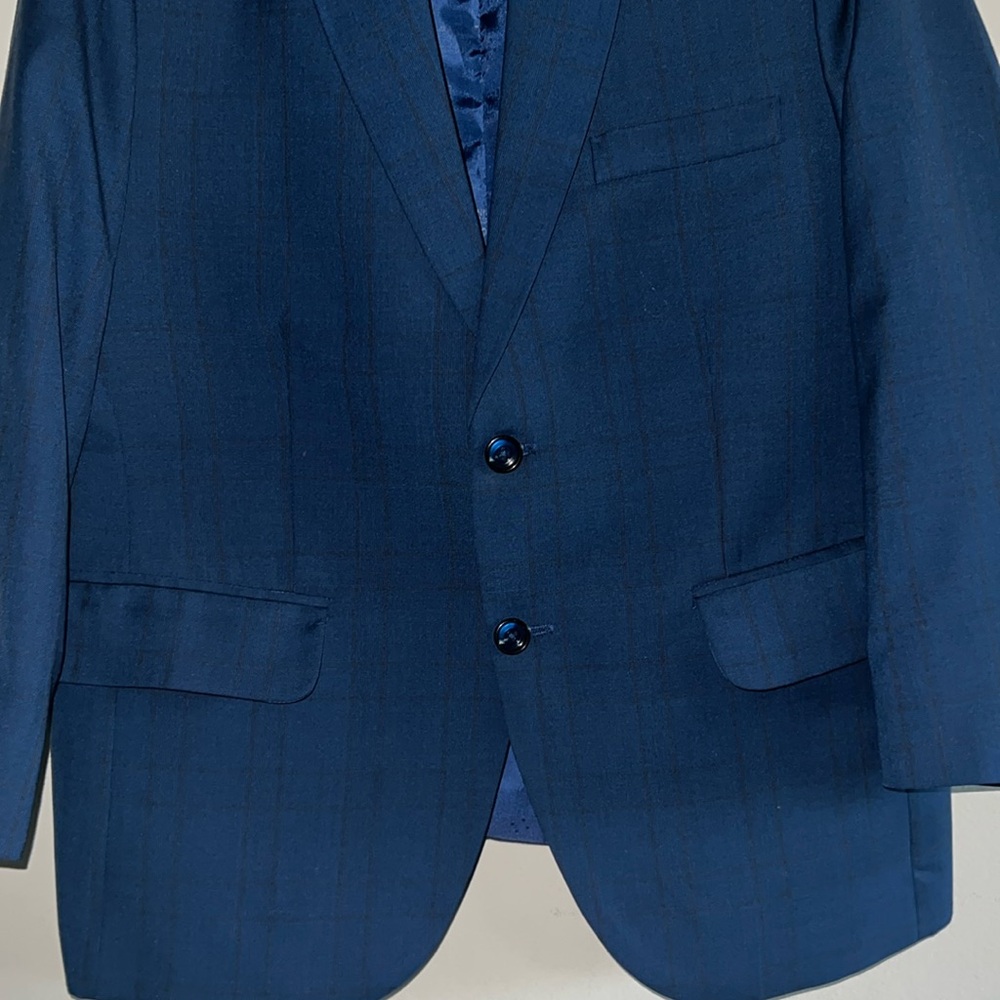 Dormeuil Suits - Picture 12 of 13
